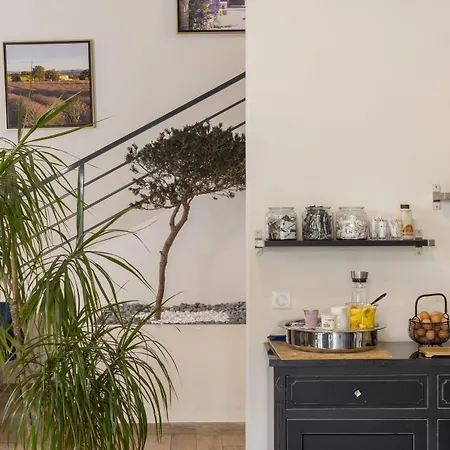 Hôtel&résidence Lou Paradou Les Bains Gréoux-les-Bains