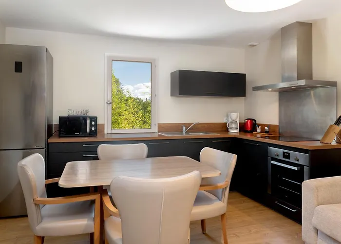 Hôtel&résidence Lou Paradou Les Bains Hotel