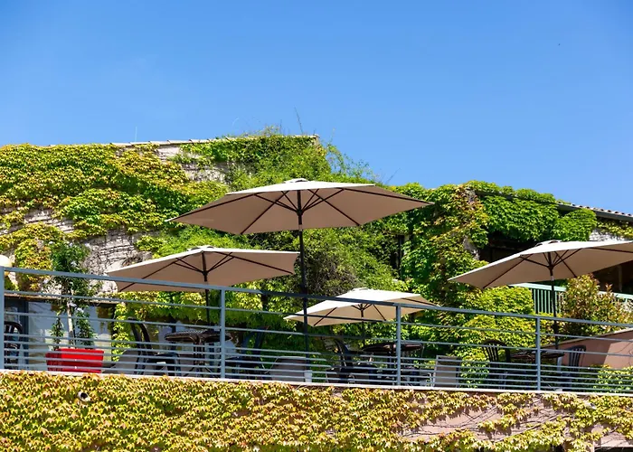 Hôtel&résidence Lou Paradou Les Bains Hotel Gréoux-les-Bains