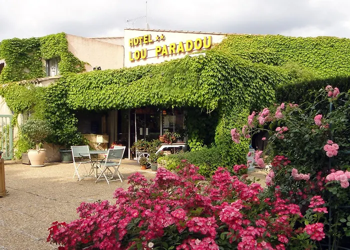Hotel Hôtel&résidence Lou Paradou Les Bains