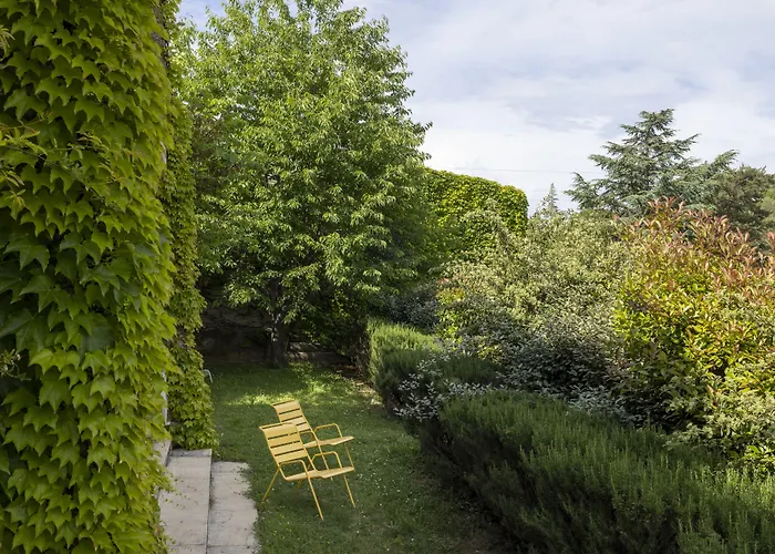 Hôtel&résidence Lou Paradou Les Bains 3* Gréoux-les-Bains