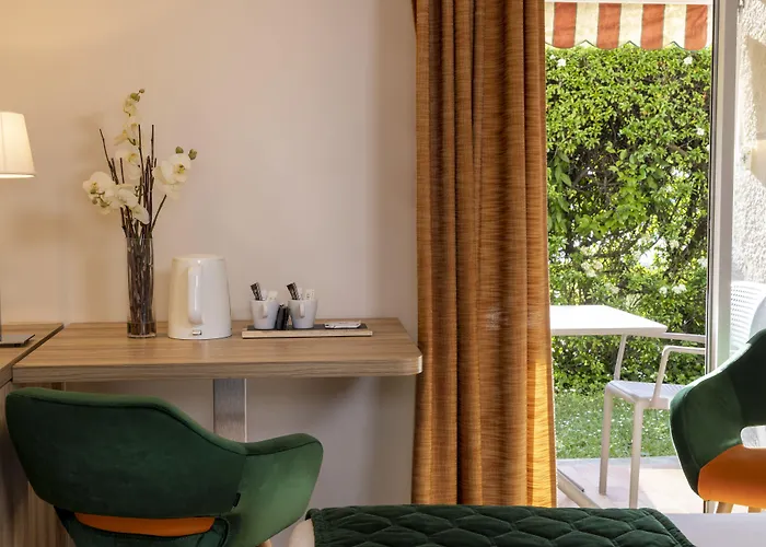 Hôtel&résidence Lou Paradou Les Bains