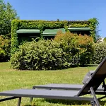 Otel & Lou Paradou Les Bains Gréoux-les-Bains