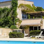 & Lou Paradou Les Bains Gréoux-les-Bains
