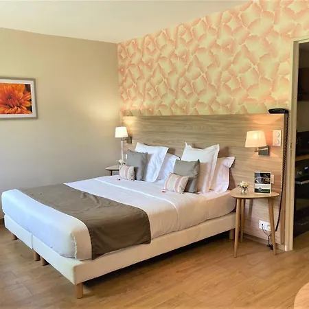 Otel Lou Paradou