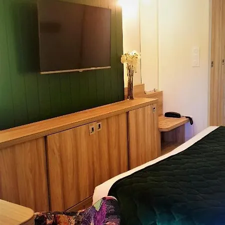 Otel Lou Paradou