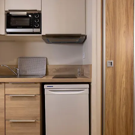 Hotel & Lou Paradou Les Bains 3*