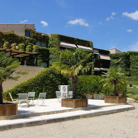 Otel Lou Paradou 3*