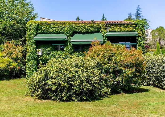 & Lou Paradou Les Bains Hotel Greoux-les-Bains