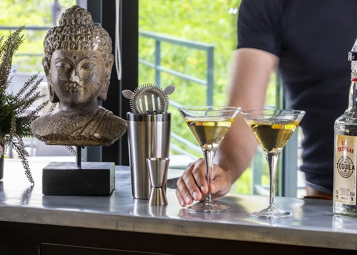 & Lou Paradou Les Bains