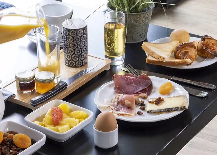 & Lou Paradou Les Bains