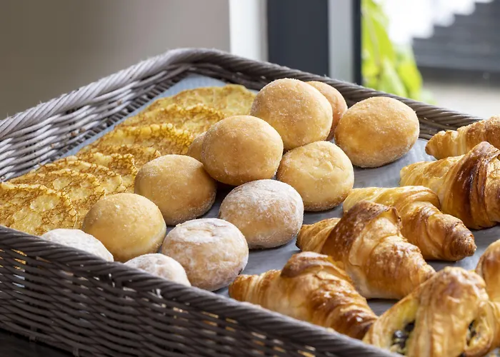 Hotel & Lou Paradou Les Bains Greoux-les-Bains